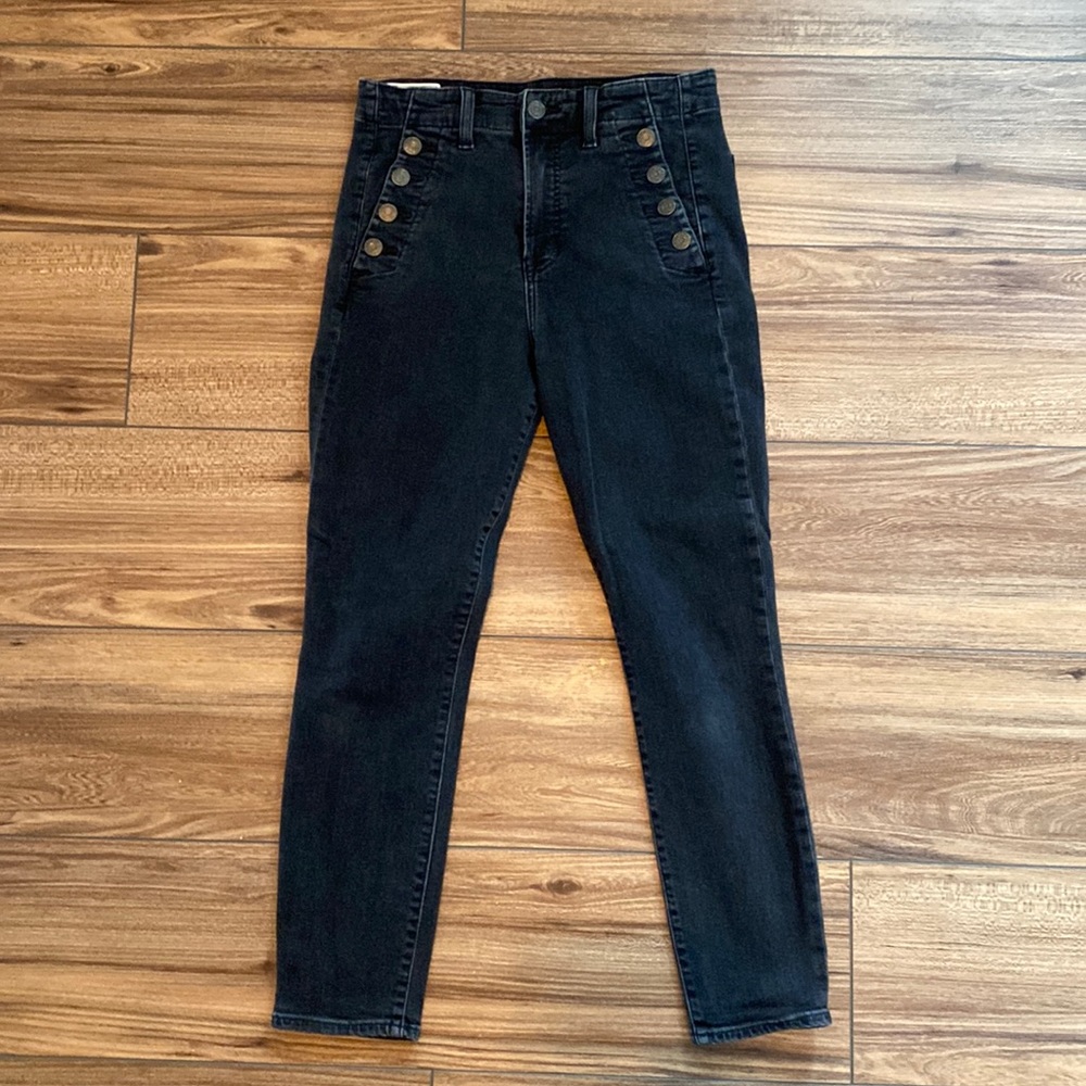 Gap, faded black skinny jeans, size 6 with button detail on pockets